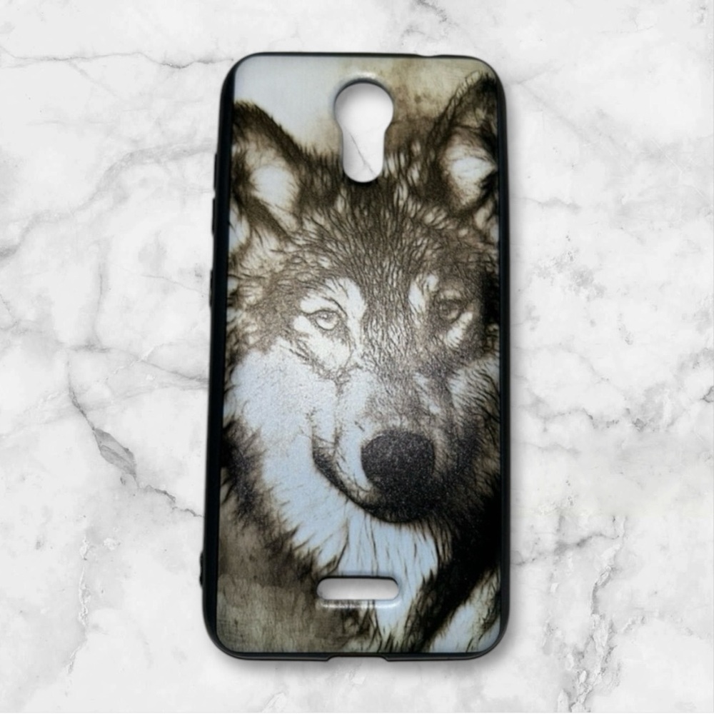 Calypso phone case
